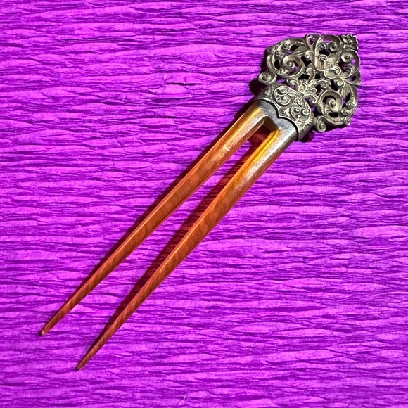Antique Accessories - Antique Celluloid & Silver Hair Pick